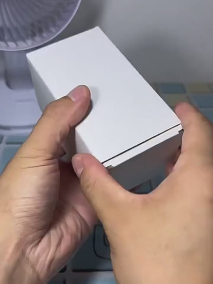 Hand Crank Emergency Radio with USB Charger & Lighter